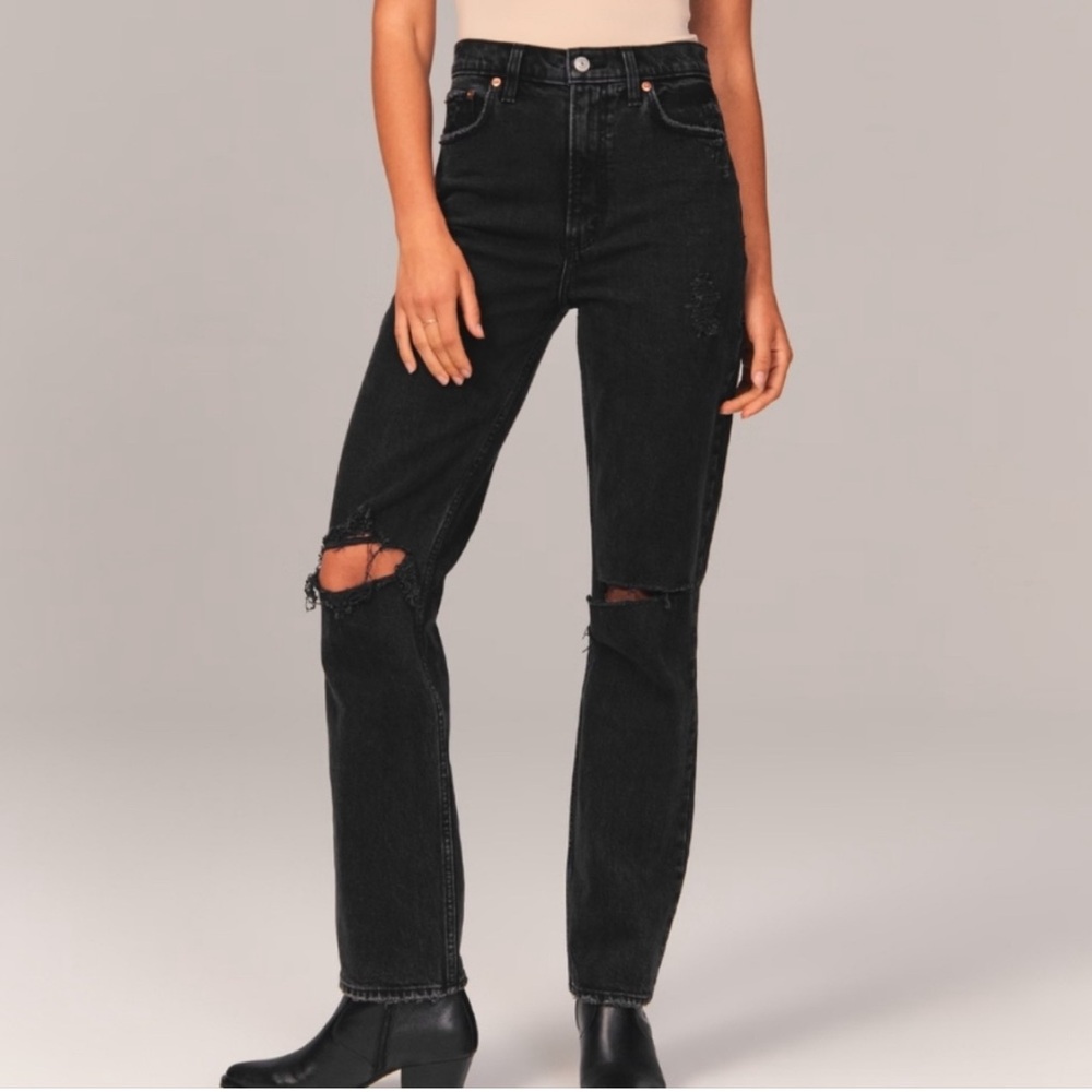 Abercrombie and Fitch 90s straight ultra high rise 2R